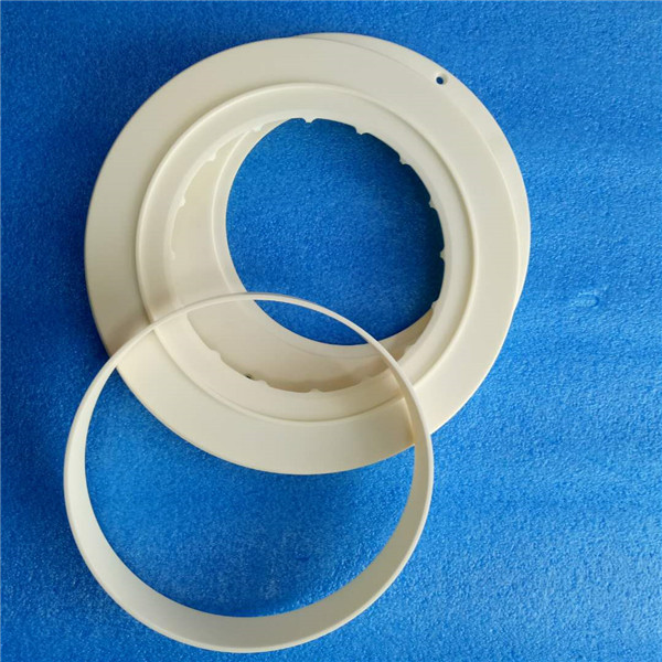 Ceramic insulating ring